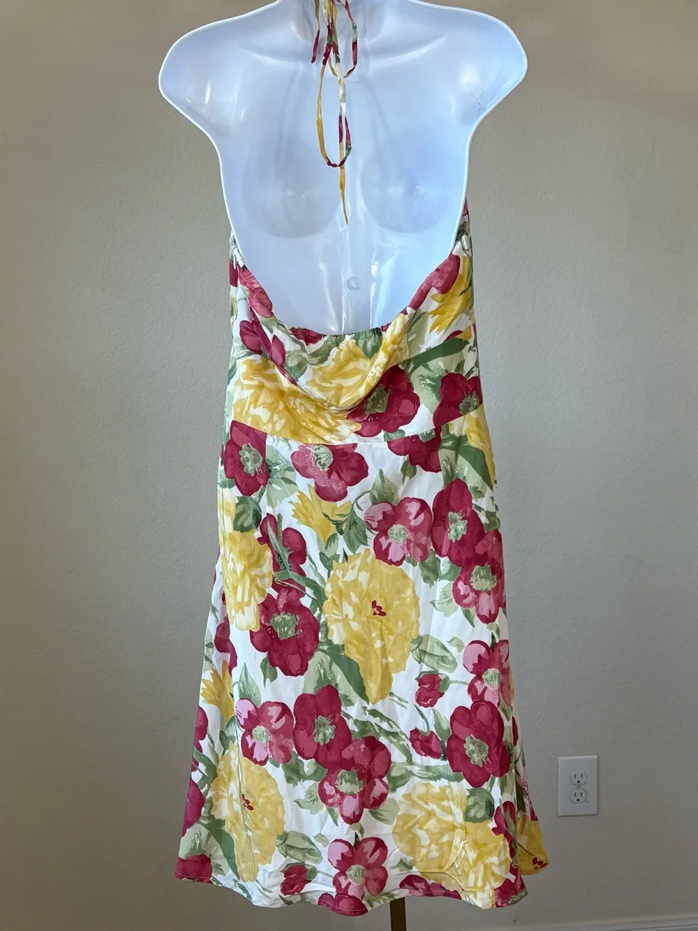 Ann Taylor LOFT Petites 12P 100% Silk Floral Halter Dress NWOT Keyhole Summer